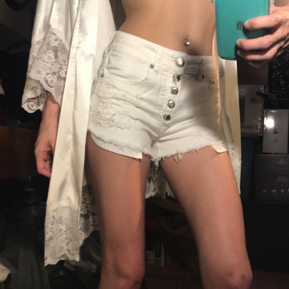 American Eagle high-rise festival shorts - Picture 6 of 7